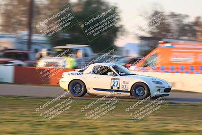 media/Jan-13-2024-CalClub SCCA (Sat) [[179f4822a7]]/Group 7/Sunset (Race)/